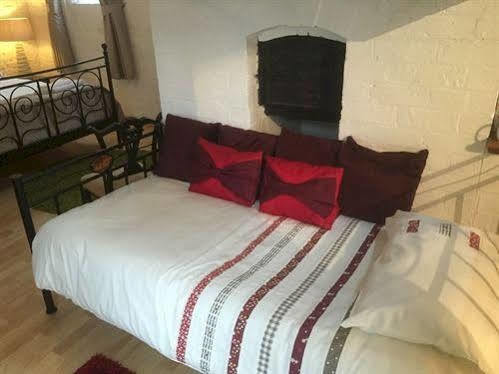 The Bear Inn Bridgnorth Bagian luar foto